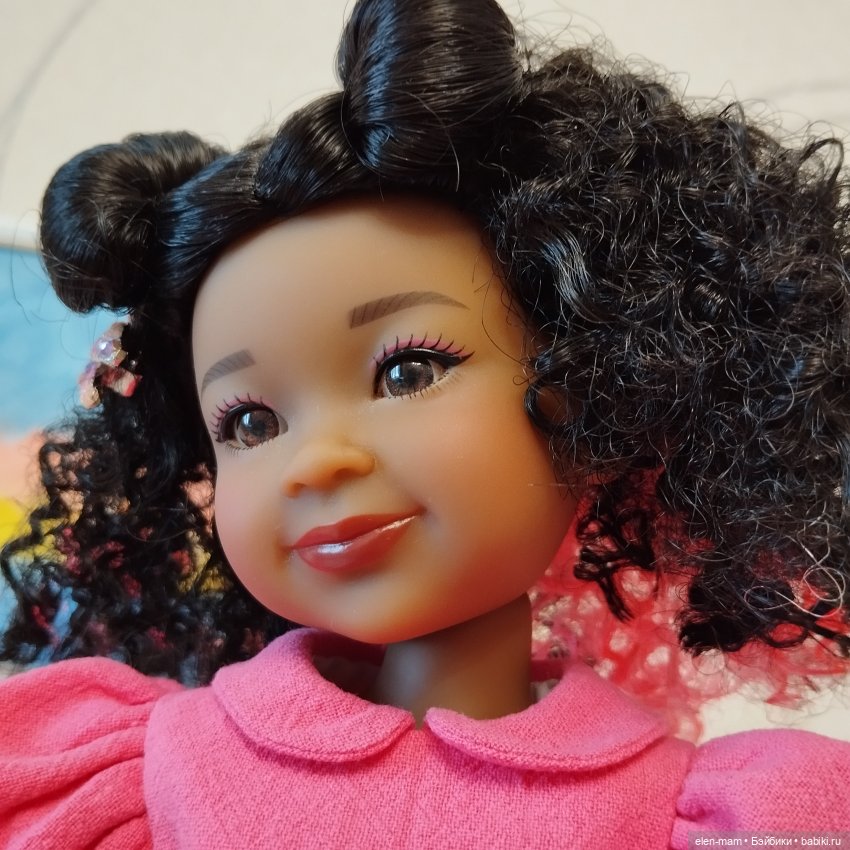 Кенни и ее новое платье👩🏾🦱💃 | Бэйбики Кенни и ее новое платье👩🏾🦱💃