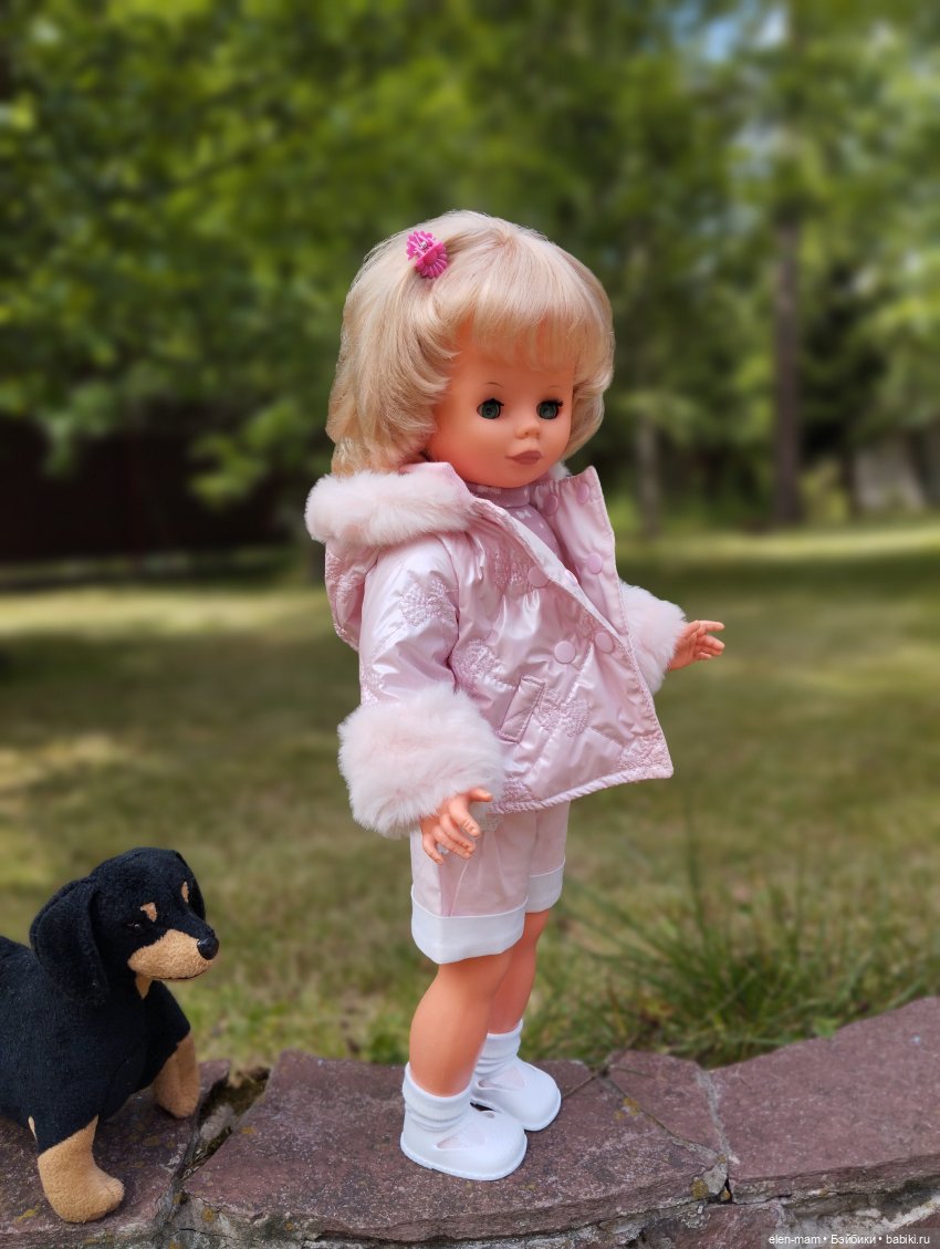 Девчонки из ГДР — Игрушки СССР и советского детства: резиновые (фото 3)