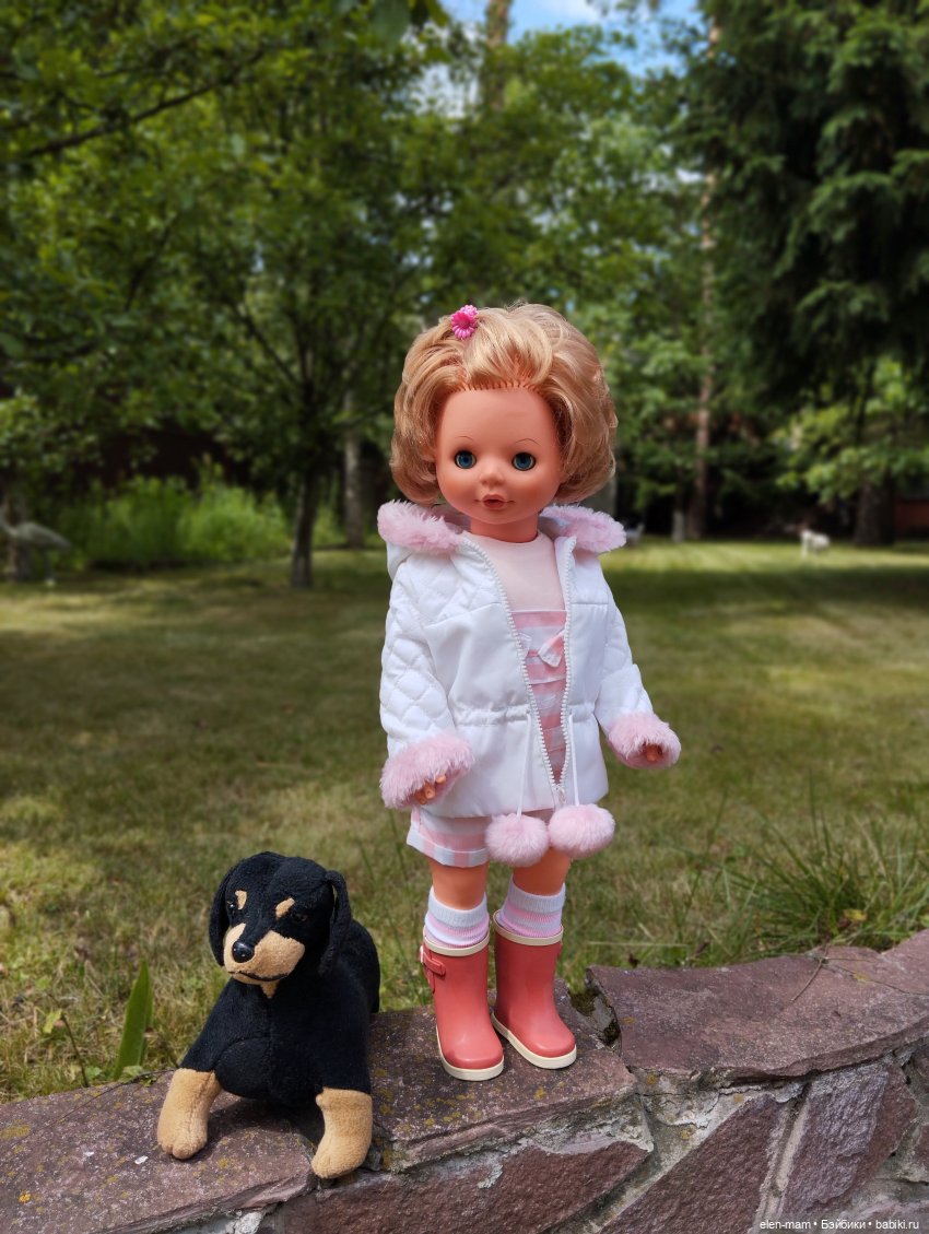 Девчонки из ГДР — Игрушки СССР и советского детства: резиновые