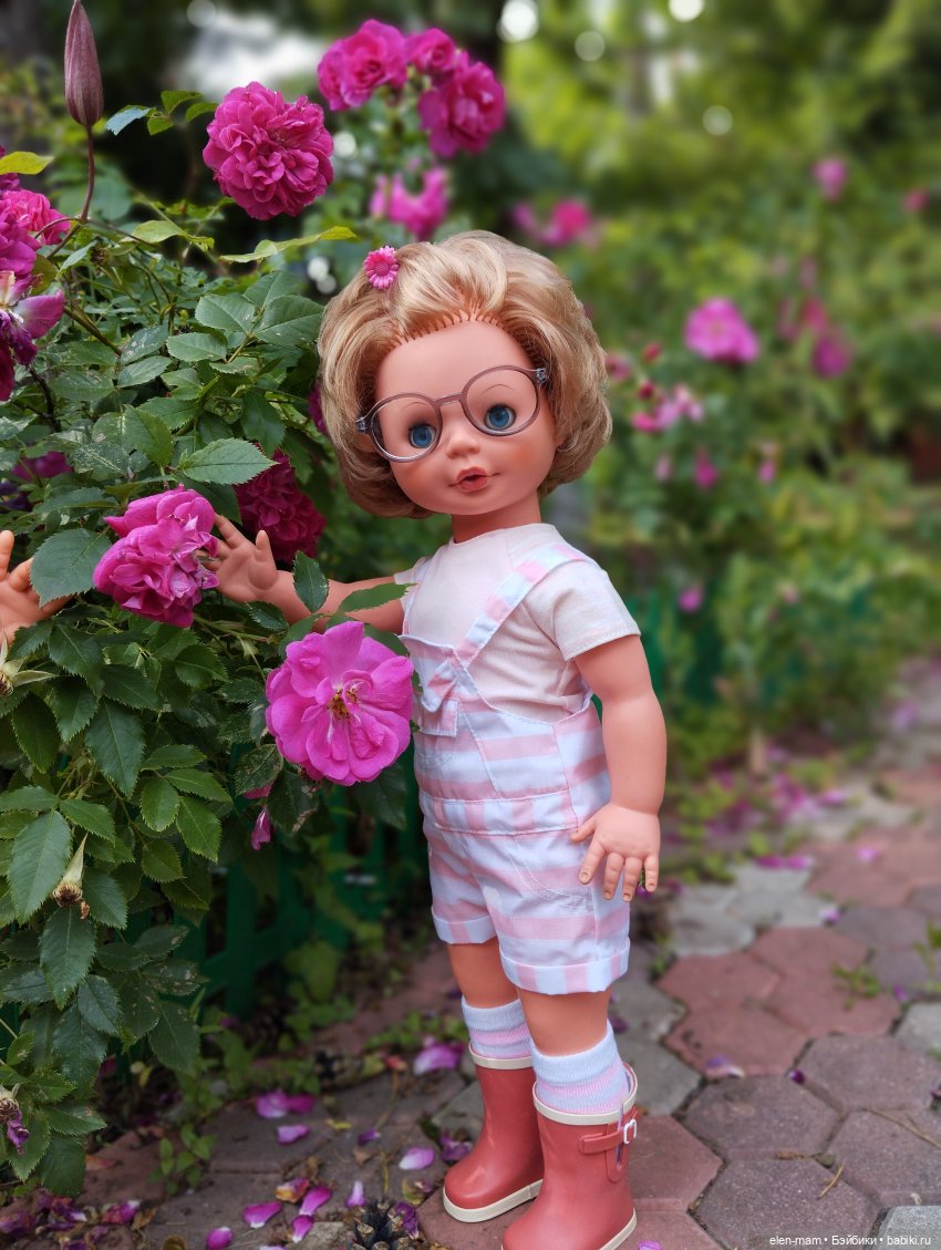 Девчонки из ГДР — Игрушки СССР и советского детства: резиновые