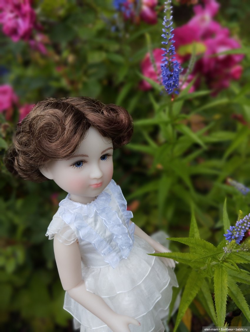 Маленькая Леди — Куклы Ruby Red (Руби Ред) Fashion Friends: Siblies