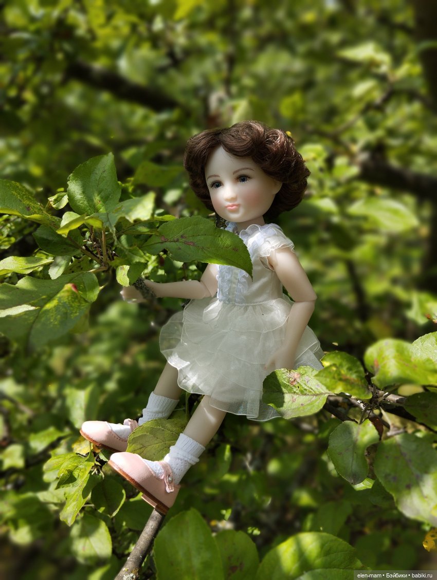 Маленькая Леди — Куклы Ruby Red (Руби Ред) Fashion Friends: Siblies