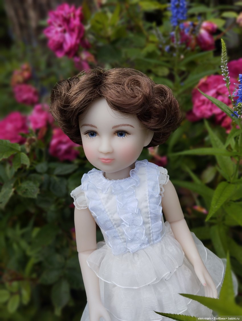 Маленькая Леди — Куклы Ruby Red (Руби Ред) Fashion Friends: Siblies