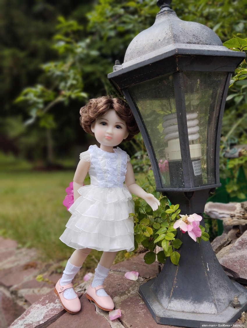 Маленькая Леди — Куклы Ruby Red (Руби Ред) Fashion Friends: Siblies (фото 8)