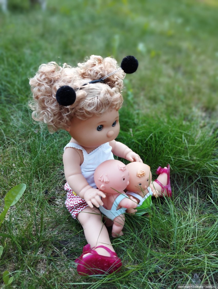 Просто коляску покатать😋 — Игровые куклы разных производителей (Разное): редкие бренды