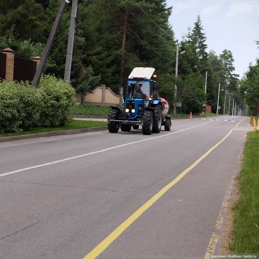А я иду, шагаю по посёлку✌️😁🌲🌳🌲 (фото 8)