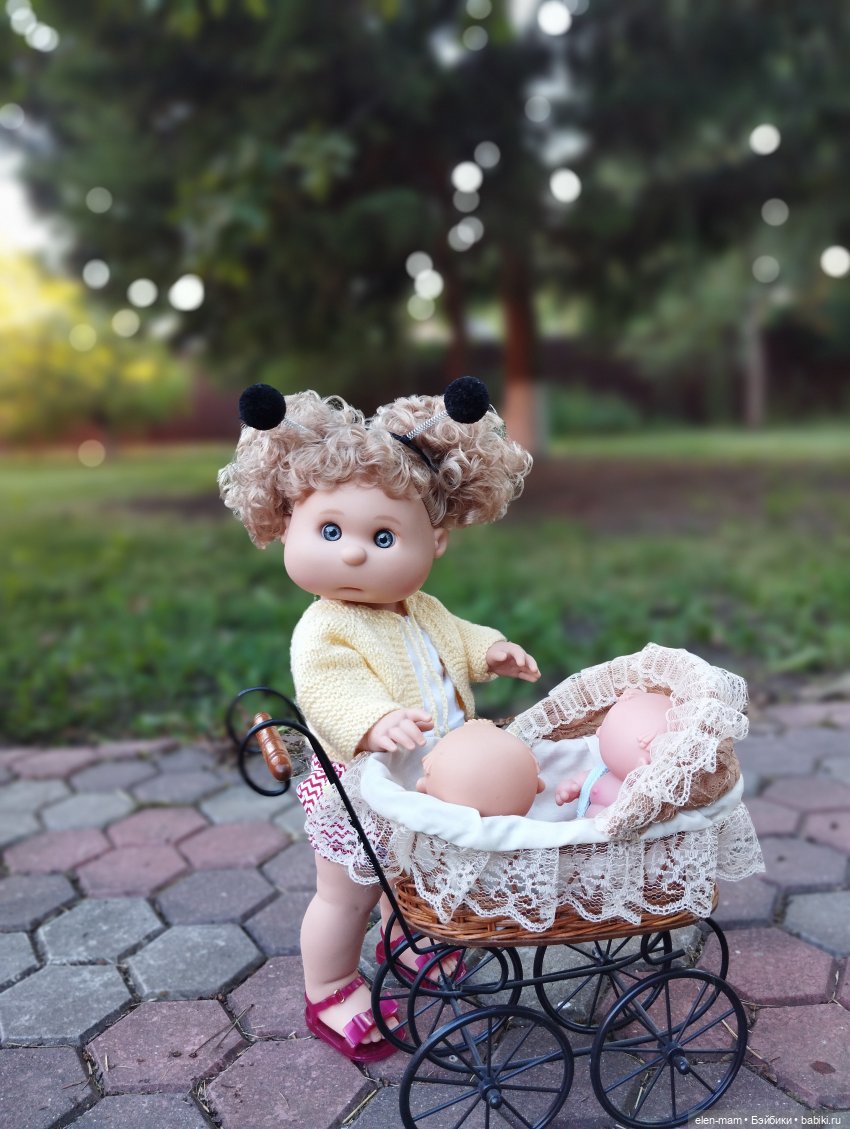 Просто коляску покатать😋 — Игровые куклы разных производителей (Разное): редкие бренды