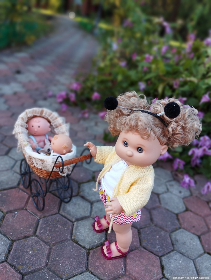 Просто коляску покатать😋 — Игровые куклы разных производителей (Разное): редкие бренды (фото 5)