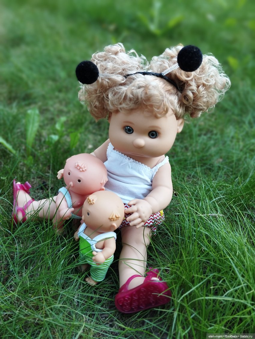 Просто коляску покатать😋 — Игровые куклы разных производителей (Разное): редкие бренды