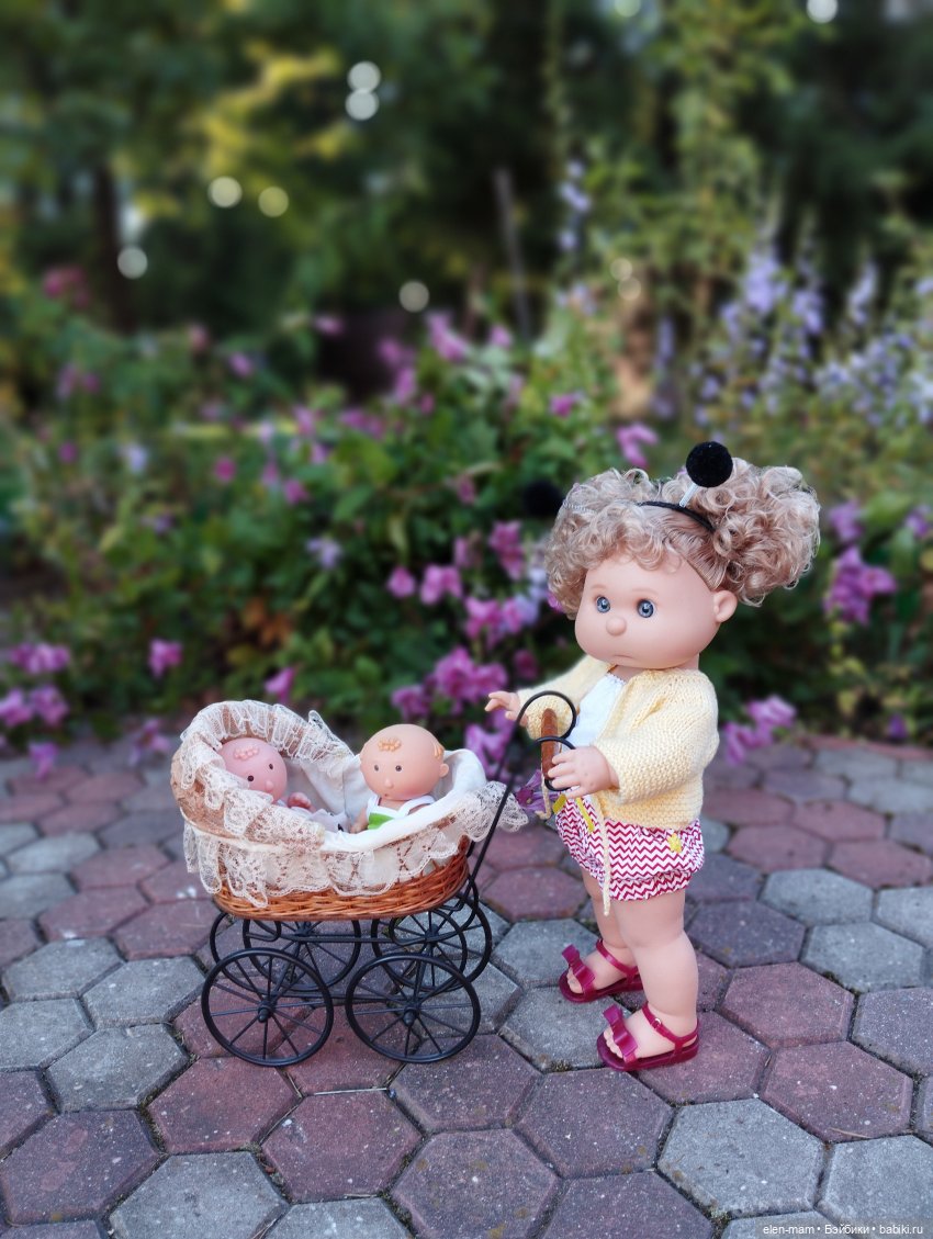 Просто коляску покатать😋 — Игровые куклы разных производителей (Разное): редкие бренды (фото 4)