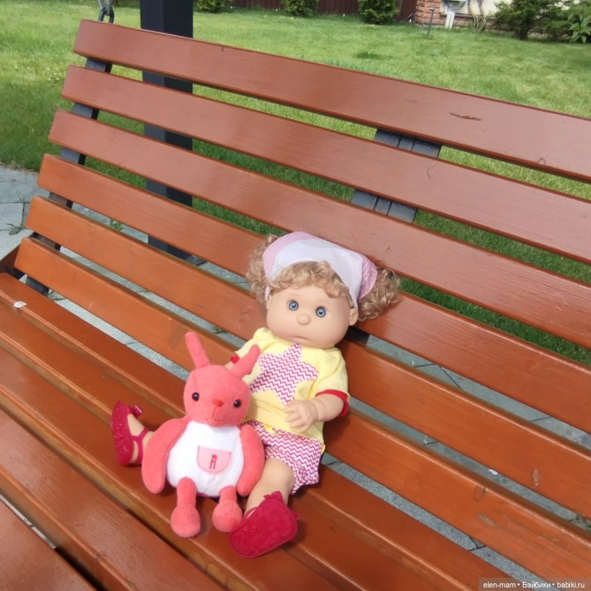 А я иду, шагаю по посёлку✌️😁🌲🌳🌲