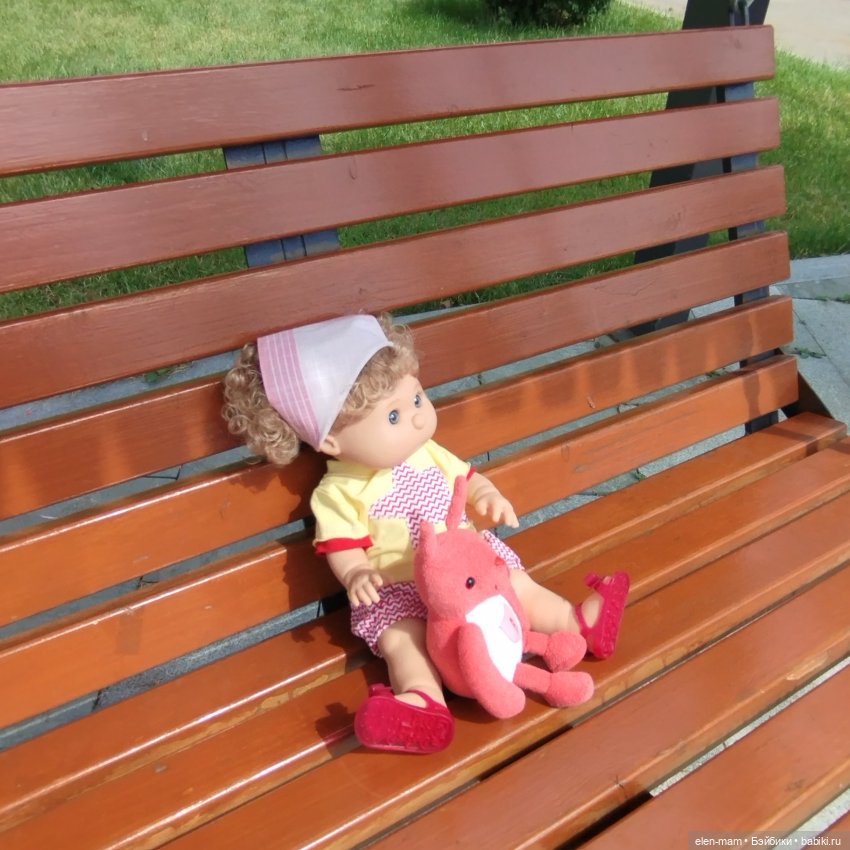 А я иду, шагаю по посёлку✌️😁🌲🌳🌲