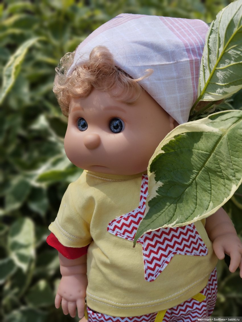 А я иду, шагаю по посёлку✌️😁🌲🌳🌲