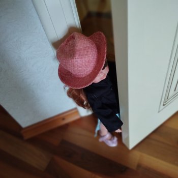 Шпионаж, как следствие ревности😠🕵️‍♀️🤪