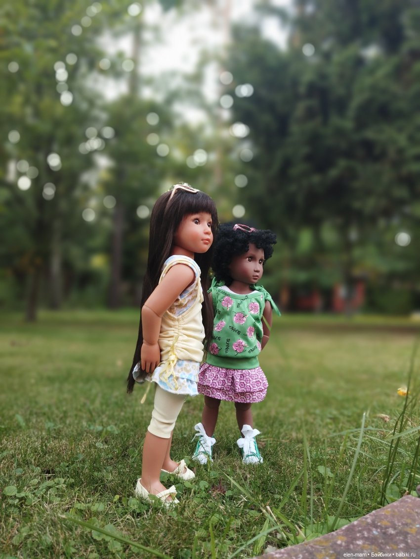 Гулять можно и нужно, особенно с куклами😁👍