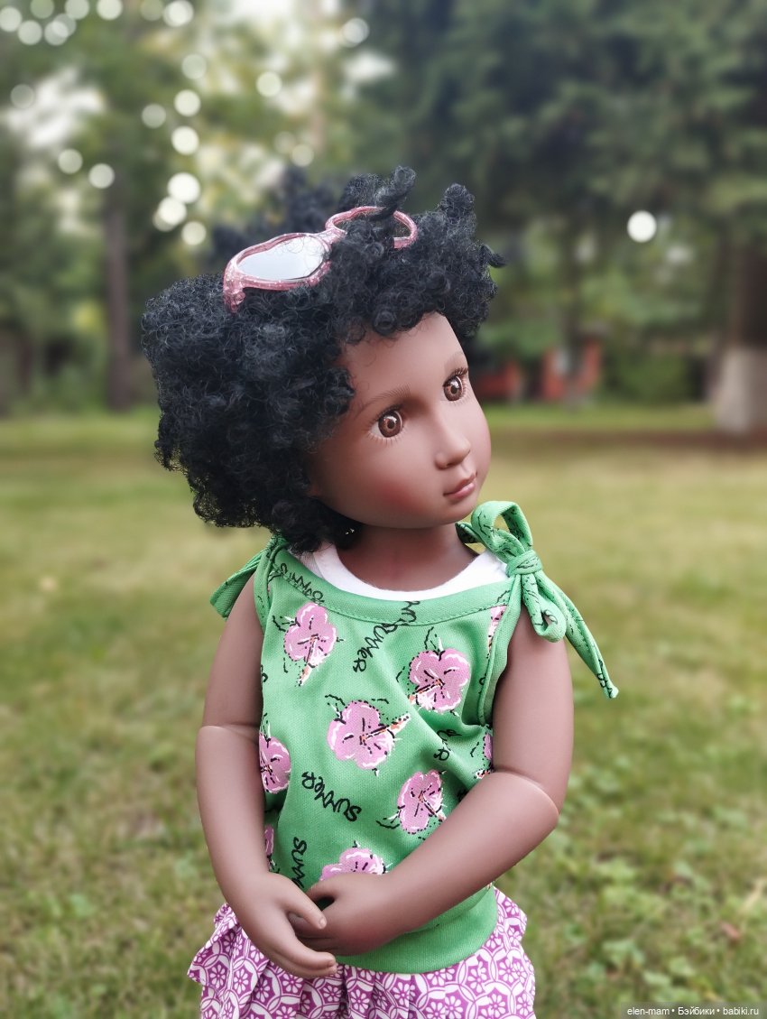 Гулять можно и нужно, особенно с куклами😁👍