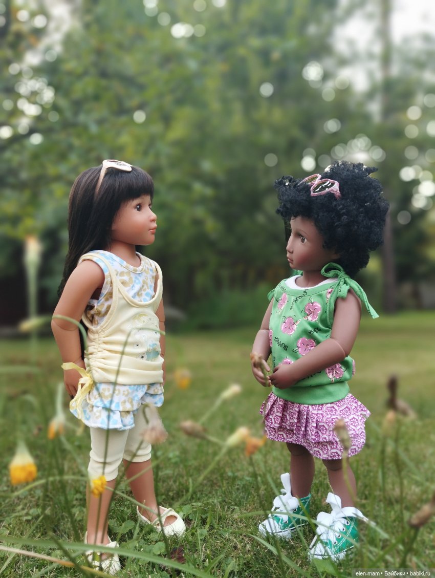 Гулять можно и нужно, особенно с куклами😁👍