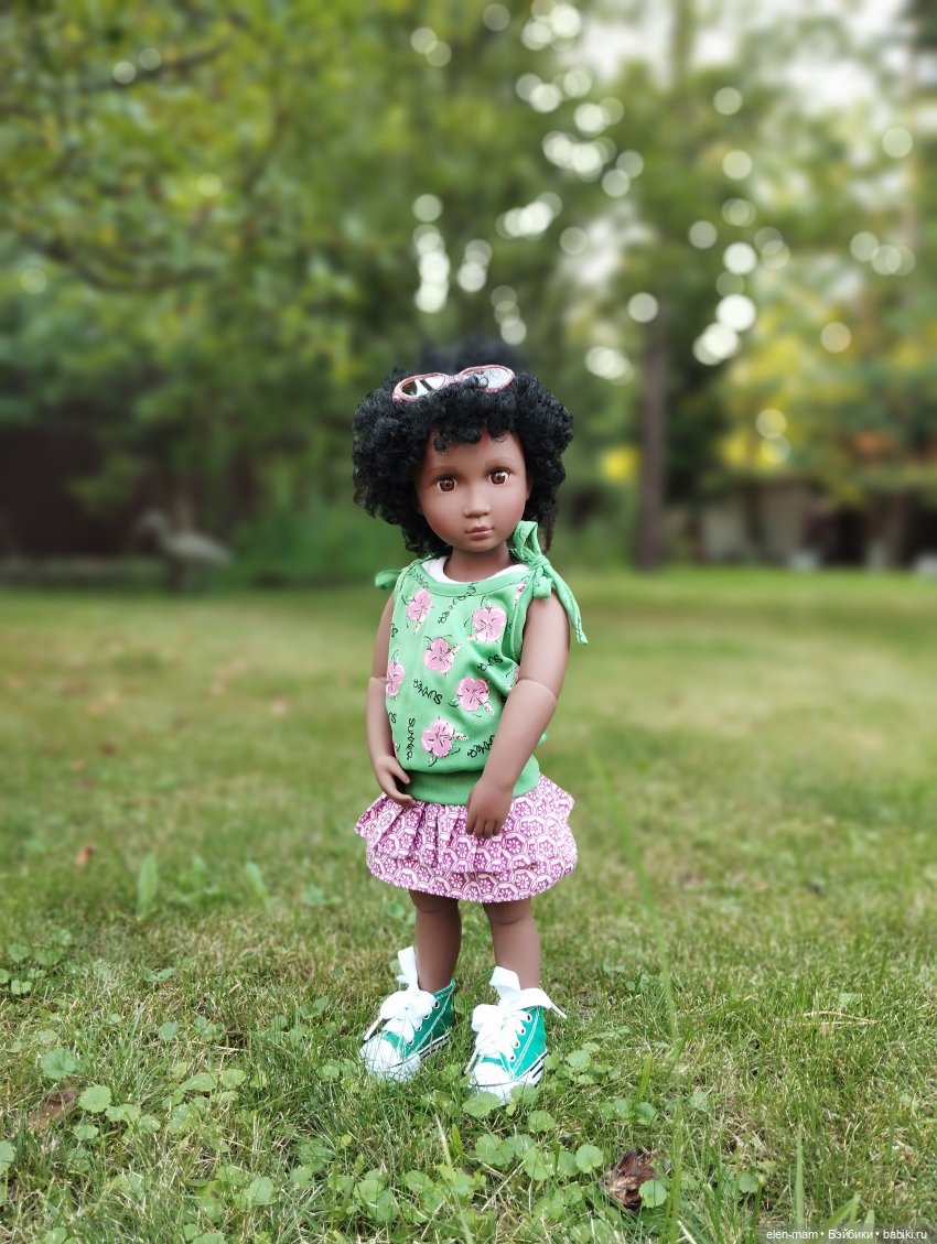 Гулять можно и нужно, особенно с куклами😁👍