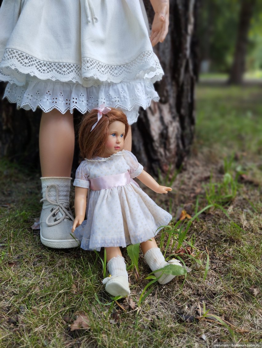 Большие и маленькие(◕‿↼) — Коллекции игровых кукол (Playline): фото полок