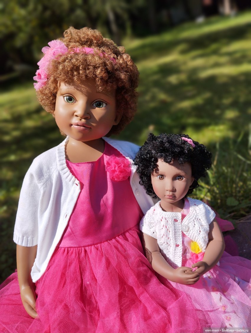 Большие и маленькие(◕‿↼) — Коллекции игровых кукол (Playline): фото полок