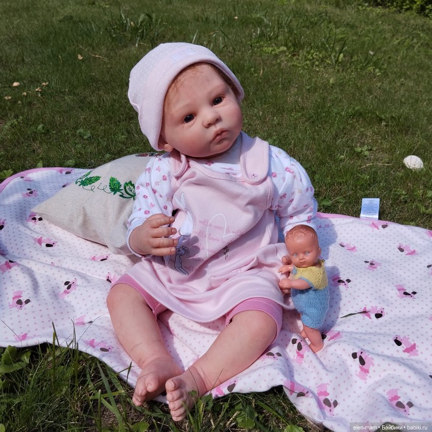 Большие и маленькие(◕‿↼) — Коллекции игровых кукол (Playline): фото полок