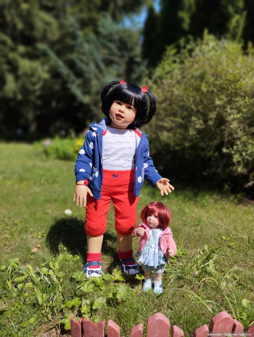 Большие и маленькие(◕‿↼) — Коллекции игровых кукол (Playline): фото полок