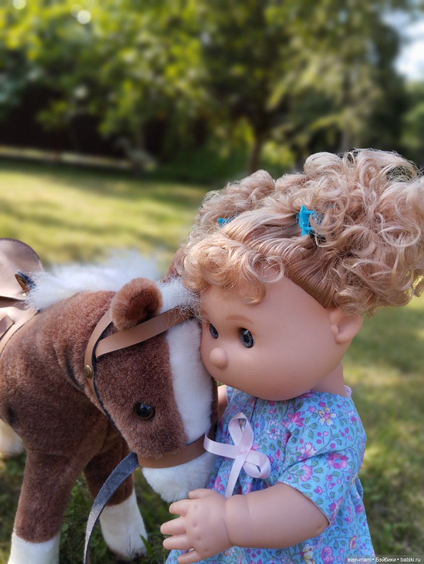 Сима и лошадка