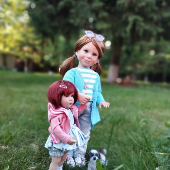 Сестрёнки? 🤔 Всё может быть) 😉