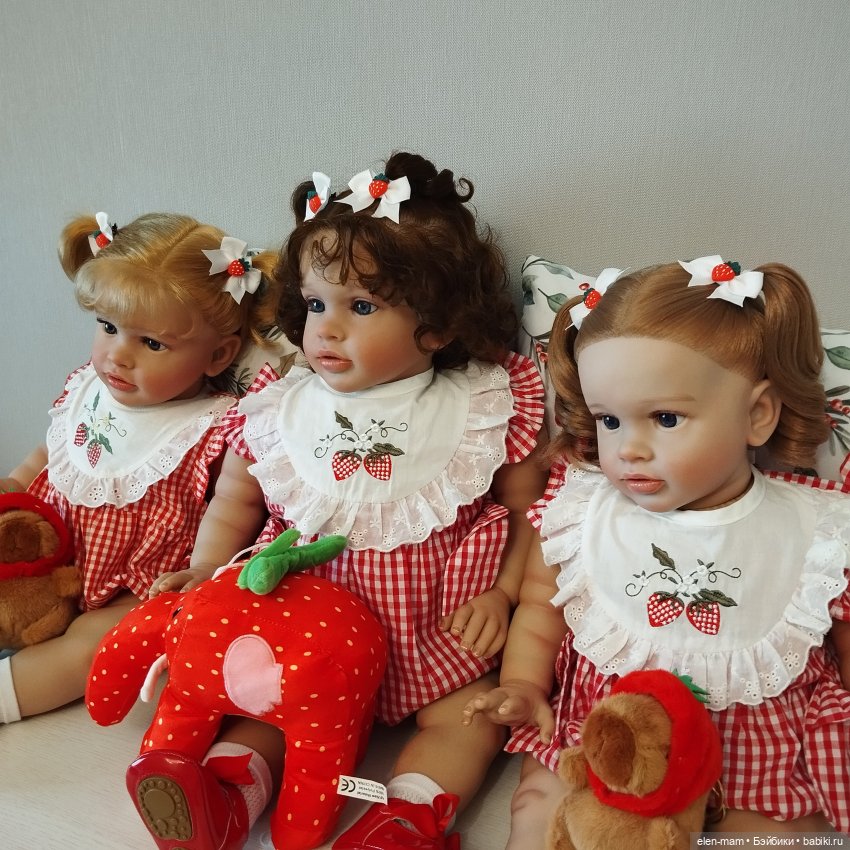 Три сестрички,три клубнички🍓🍓🍓