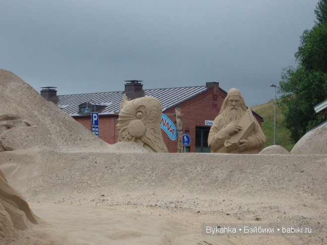 Скульптуры из песка на набережной Лапиенранты. Финляндия (фото 5)