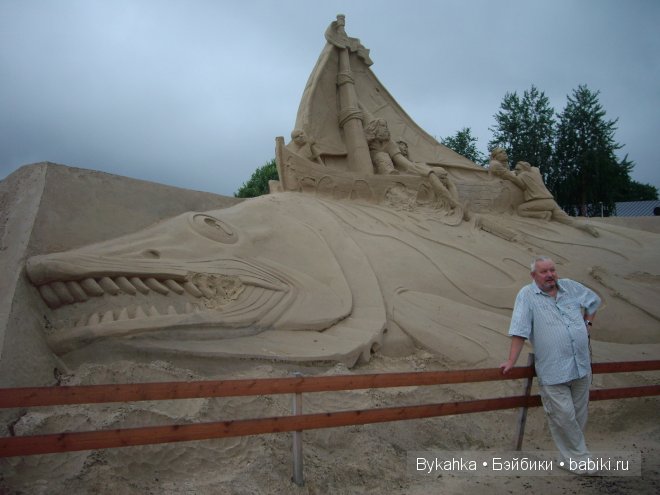 Скульптуры из песка на набережной Лапиенранты. Финляндия