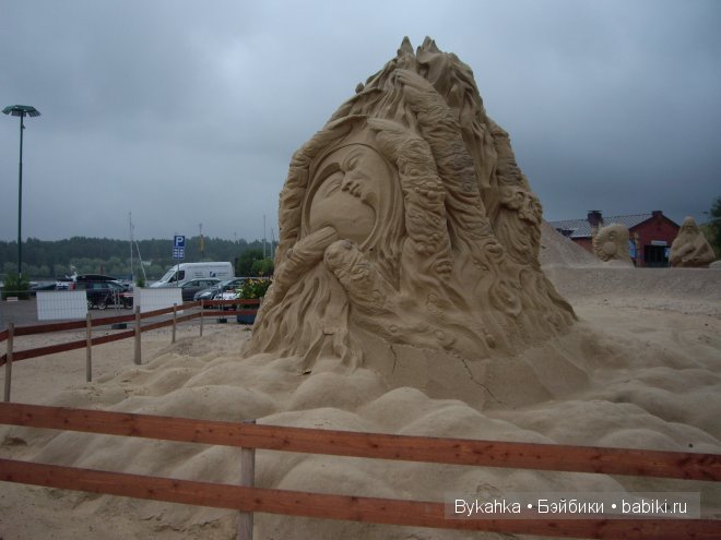 Скульптуры из песка на набережной Лапиенранты. Финляндия (фото 4)