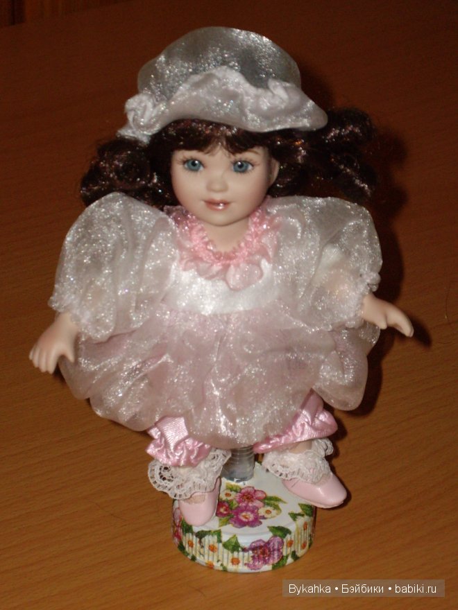 Мастер-класс Стенд для куклы из подручных материалов (фото 5)