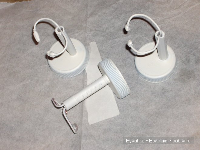 Мастер-класс. Стенд для куклы из подручных материалов