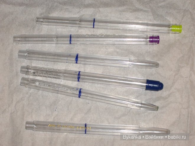 Мастер-класс. Стенд для куклы из подручных материалов