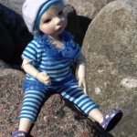 Девочка и море.