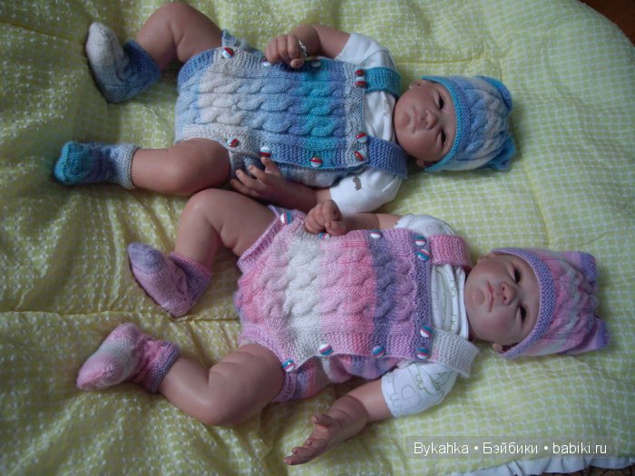 " Моим рукам покоя нет" Вязаные комплекты для пупсов и реборнят