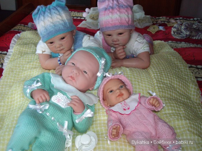 " Моим рукам покоя нет" Вязаные комплекты для пупсов и реборнят