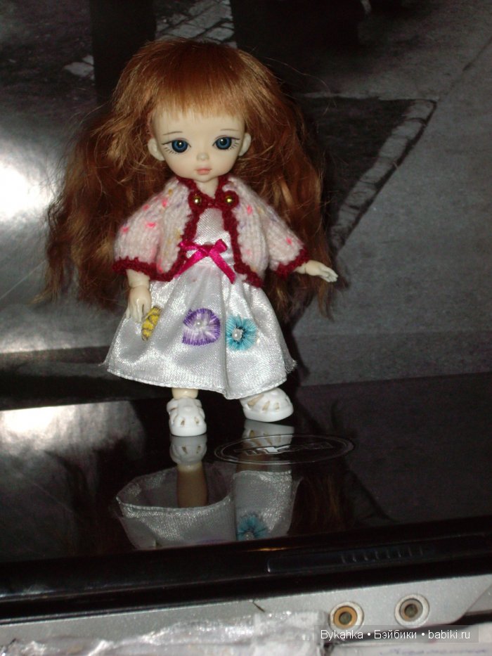Самая маленькая девочка в моей коллекции. Худжик 12 см