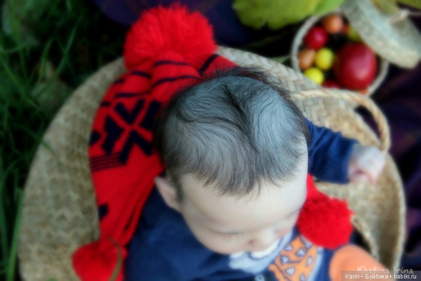 Есть в осени первоначальной