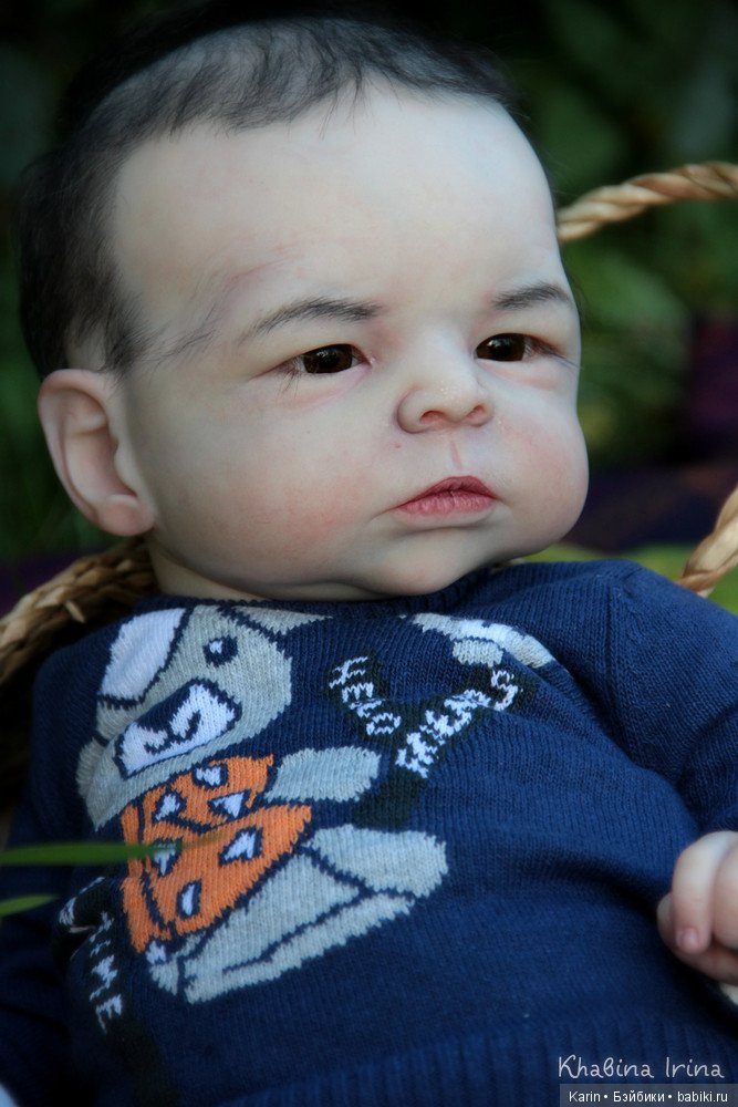 Есть в осени первоначальной