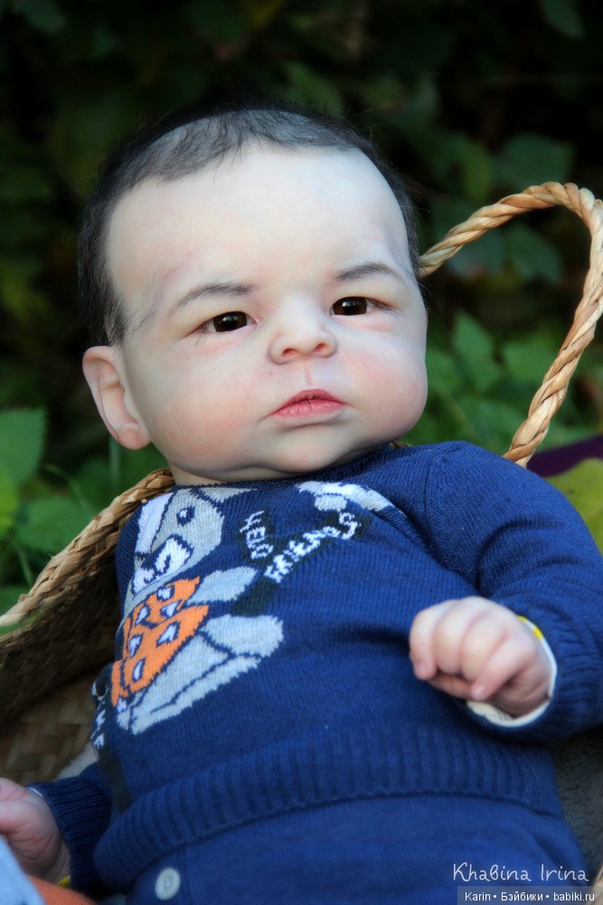 Есть в осени первоначальной