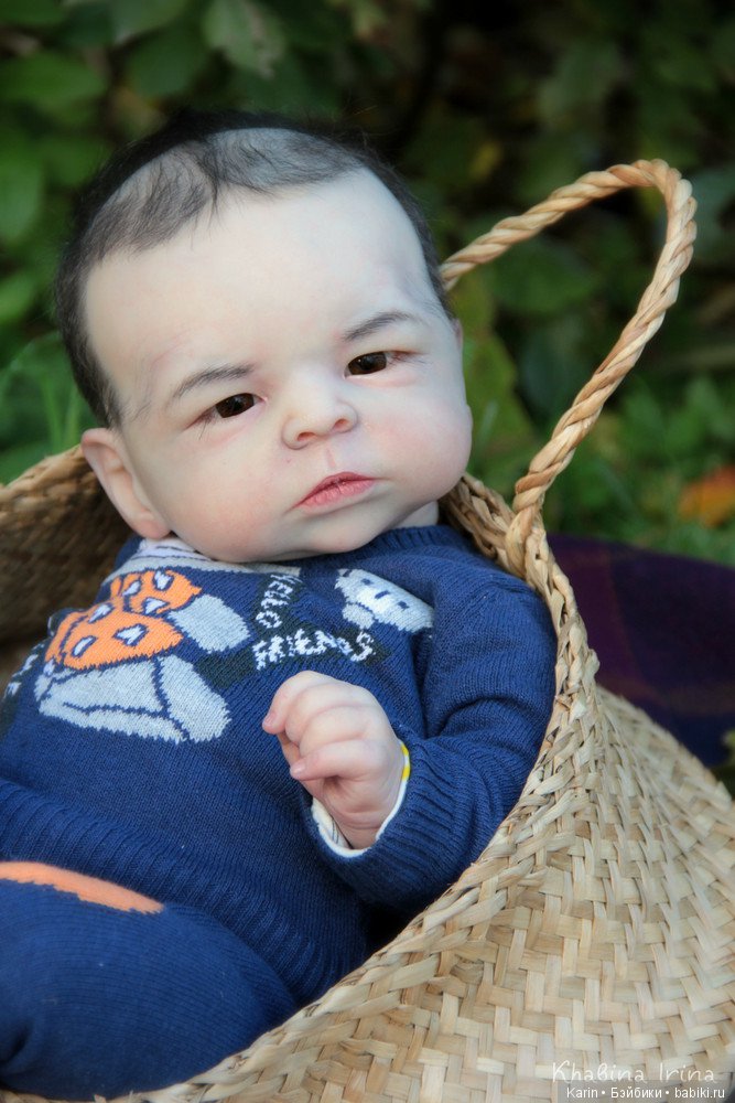 Есть в осени первоначальной