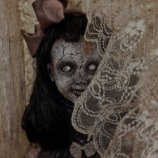 Единственный в мире музей жутких кукол