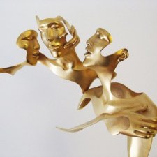 Необычные работы от китайских скульпторов Unmask Group