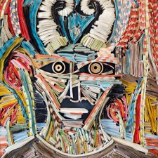 Скульптуры из газет от Nick Georgiou