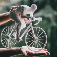 Бумажная Олимпиада Райи Садер Буханы: миниатюрные скульптуры спортсменов