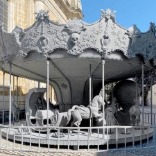 Работа «Танец смерти» («Danse Macabre») бельгийца Ханса Оп де Бека