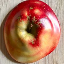 Реалистичные яблоки Йосукэ Амемия (Yosuke Amemiya)