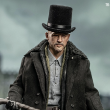 Toys Battalion анонсировали фигурку Джеймса Кезайя Делейни по мотивам сериала «Табу»